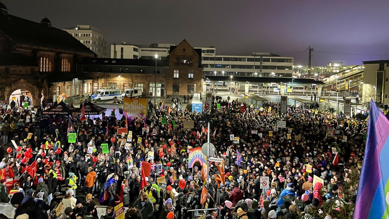 Первые протесты против заседания АдГ в Гиссене