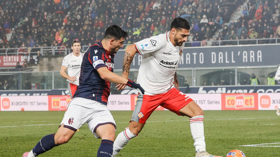 Серия А: Болонья-Кремонезе 1:2, прямой эфир и ФОТО на поле – Футбол