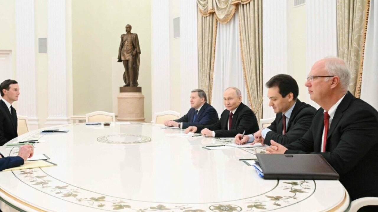 Путин беседует с Витковым о плане Украины и угрожает Европе