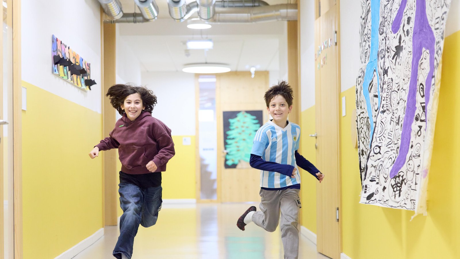 Бесплатные места в школе! – Школа в небе – обучение над крышами Вены!