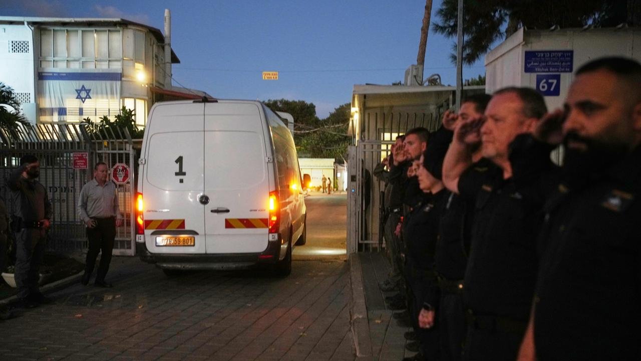 Израиль: переданные останки не принадлежат заложникам