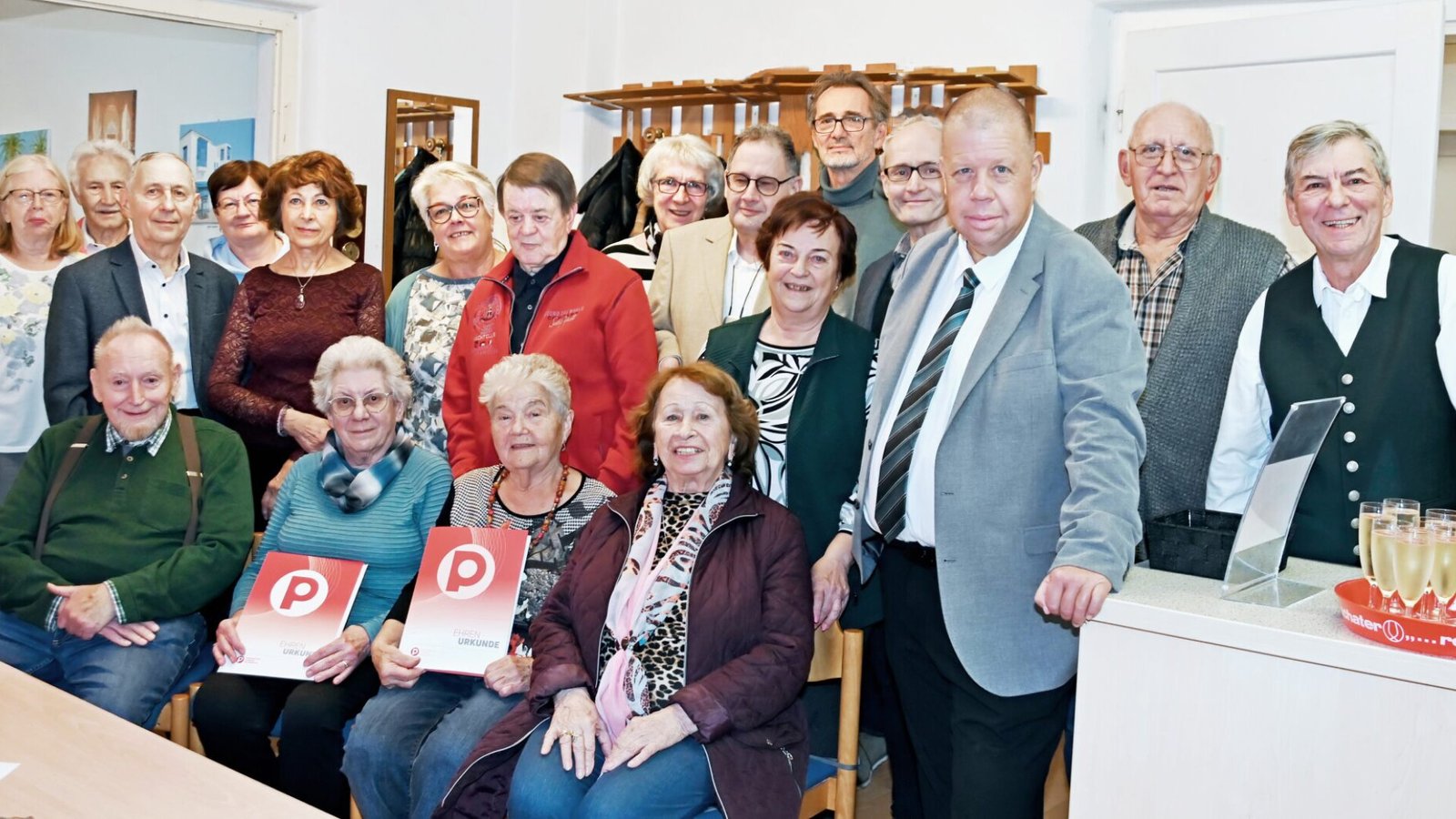 Юбилеи, почести и многое другое – NÖN-Personalia: Вид на район Корнойбург